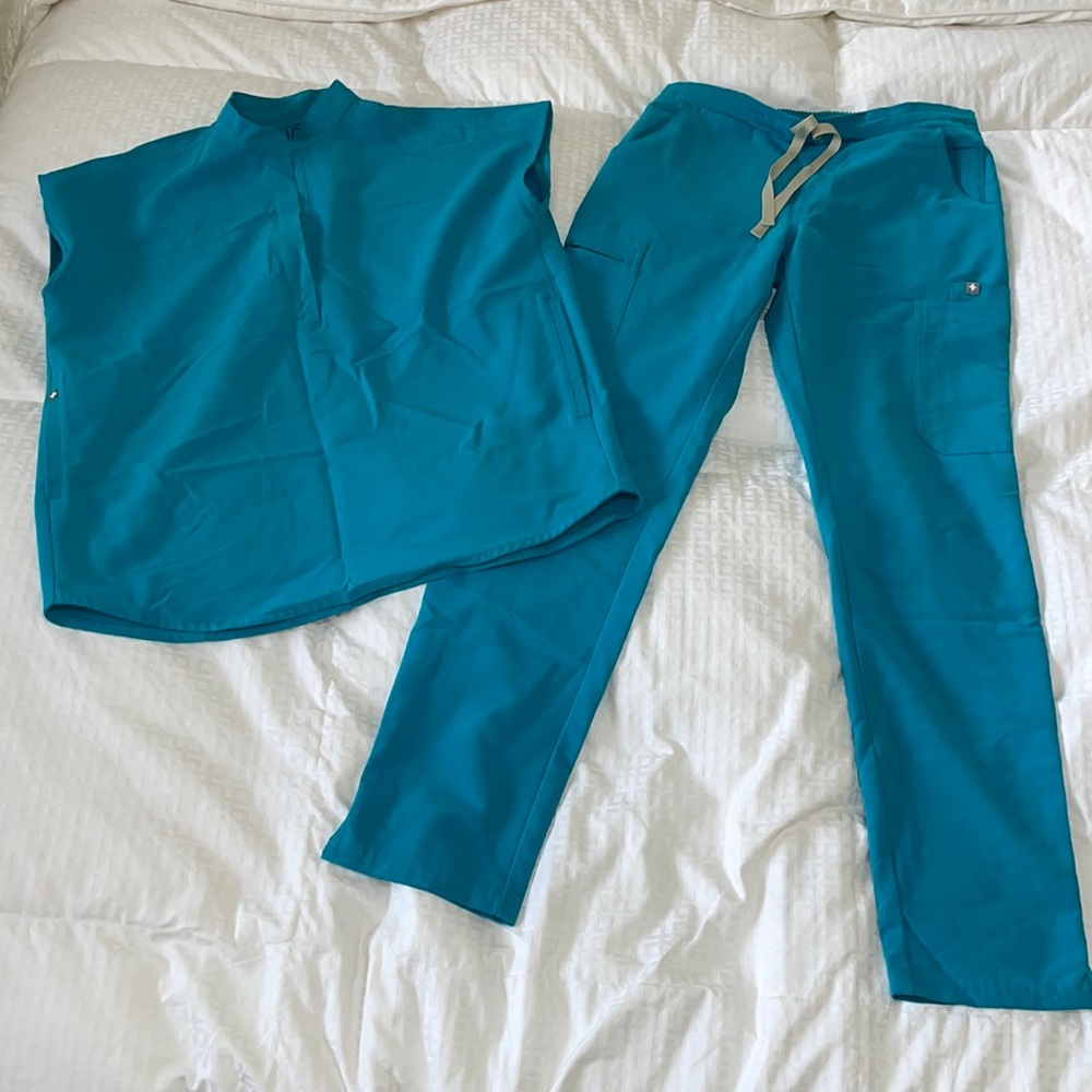 Figs Set- Yola Bottoms XS & Rafaela XXS
